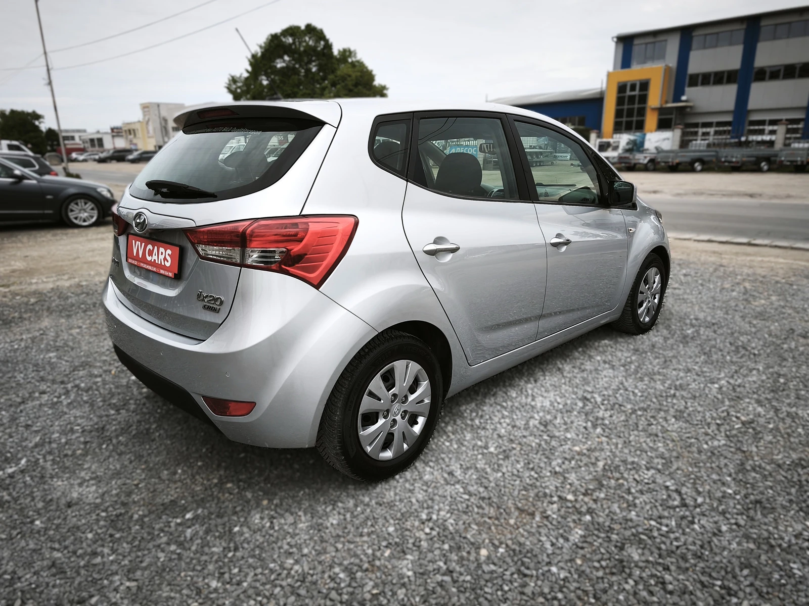 Hyundai Ix20 1.4crdi - EURO5 - NAVI, снимка 4 - Автомобили и джипове - 54567557