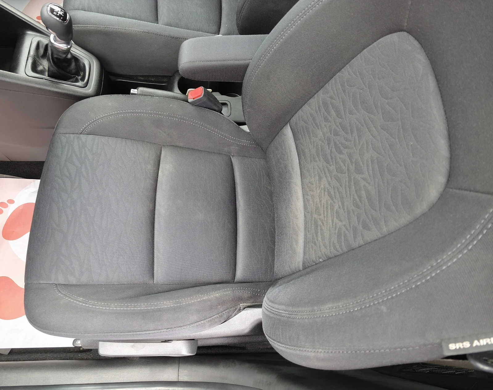 Hyundai Ix20 1.4crdi - EURO5 - NAVI, снимка 12 - Автомобили и джипове - 54567557