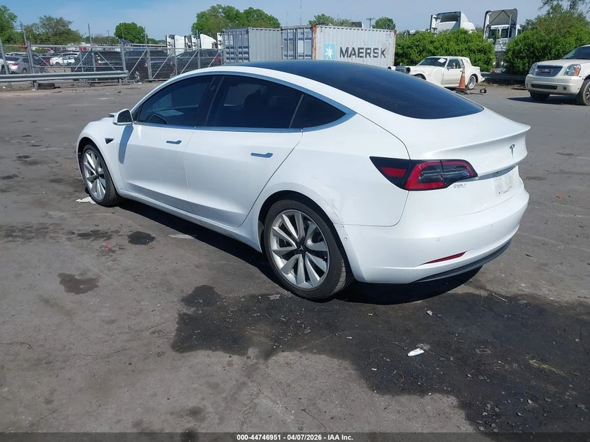 Tesla Model 3 Mid Range, снимка 3 - Автомобили и джипове - 54569210