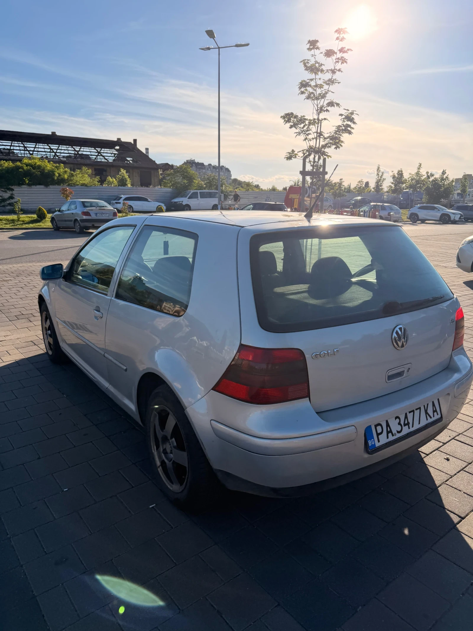 VW Golf, снимка 5 - Автомобили и джипове - 54905109