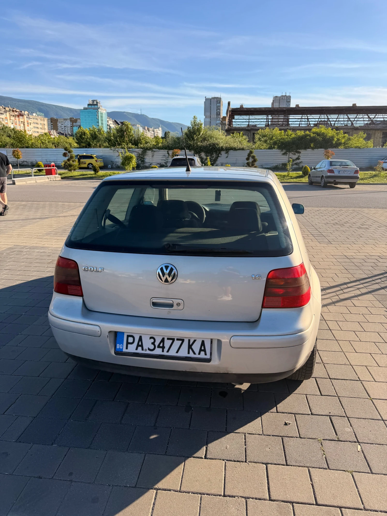 VW Golf, снимка 3 - Автомобили и джипове - 54905109