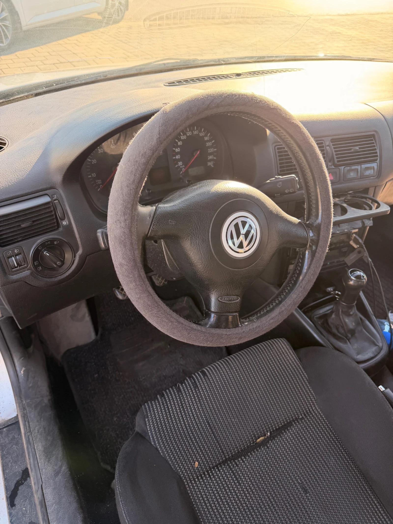 VW Golf, снимка 10 - Автомобили и джипове - 54905109