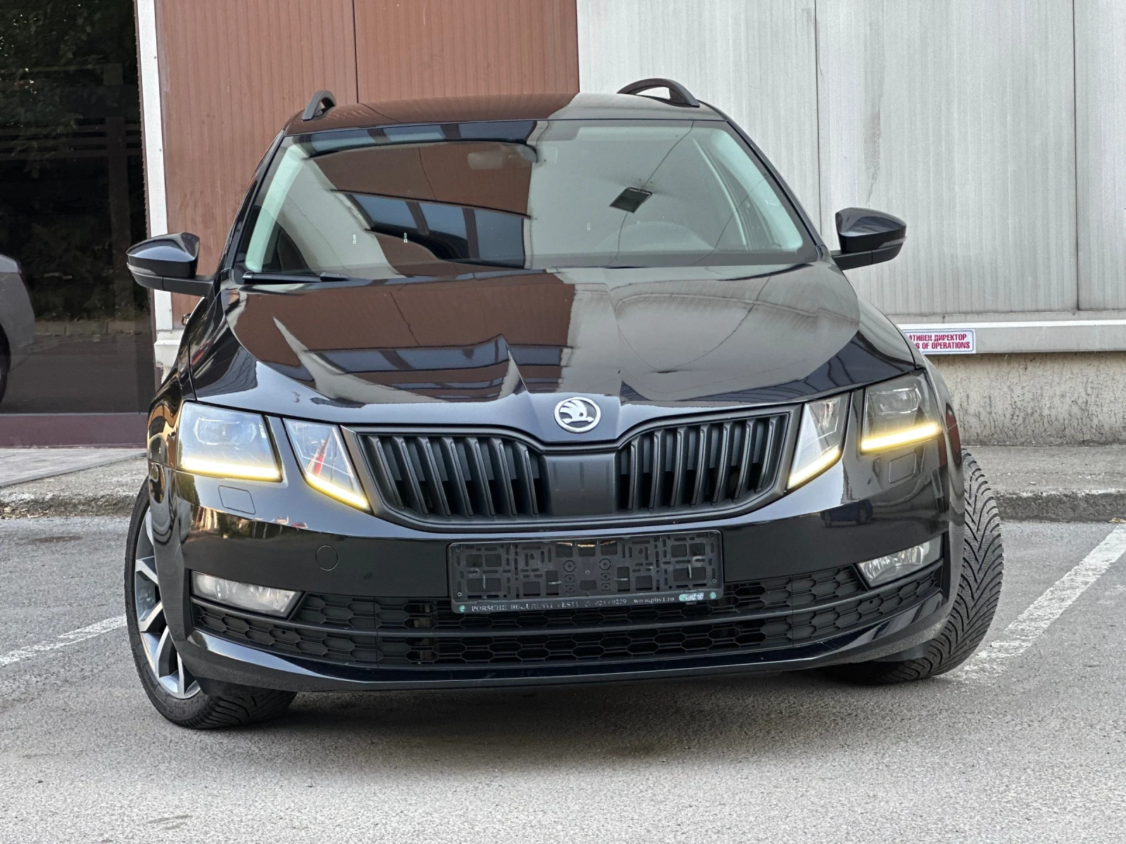 Skoda Octavia Facelift/2.0D/DSG/DRIVE/Поръчков/Full/2018/Печка//, снимка 3 - Автомобили и джипове - 55126653