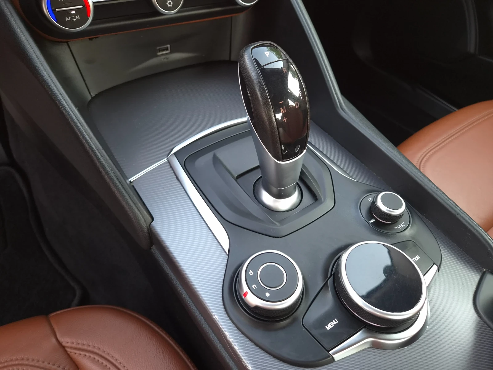 Alfa Romeo Giulia 2.2D 180PS AVTOMAT | Mobile.bg � ����������� 17