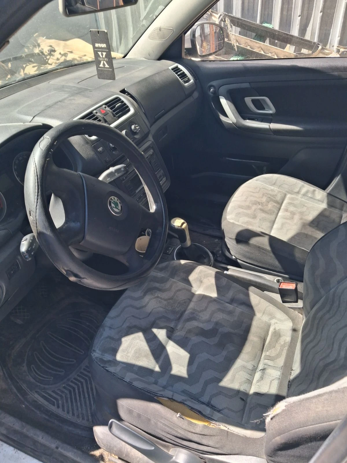 Skoda Fabia, снимка 6 - Автомобили и джипове - 55492029