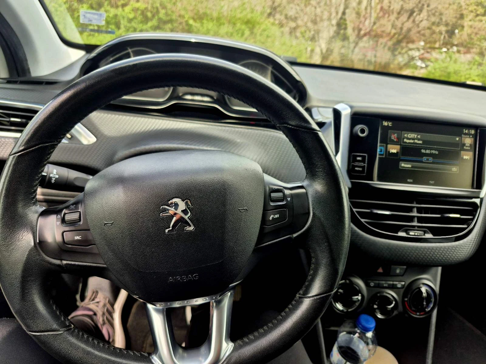 Peugeot 2008, снимка 8 - Автомобили и джипове - 55547038