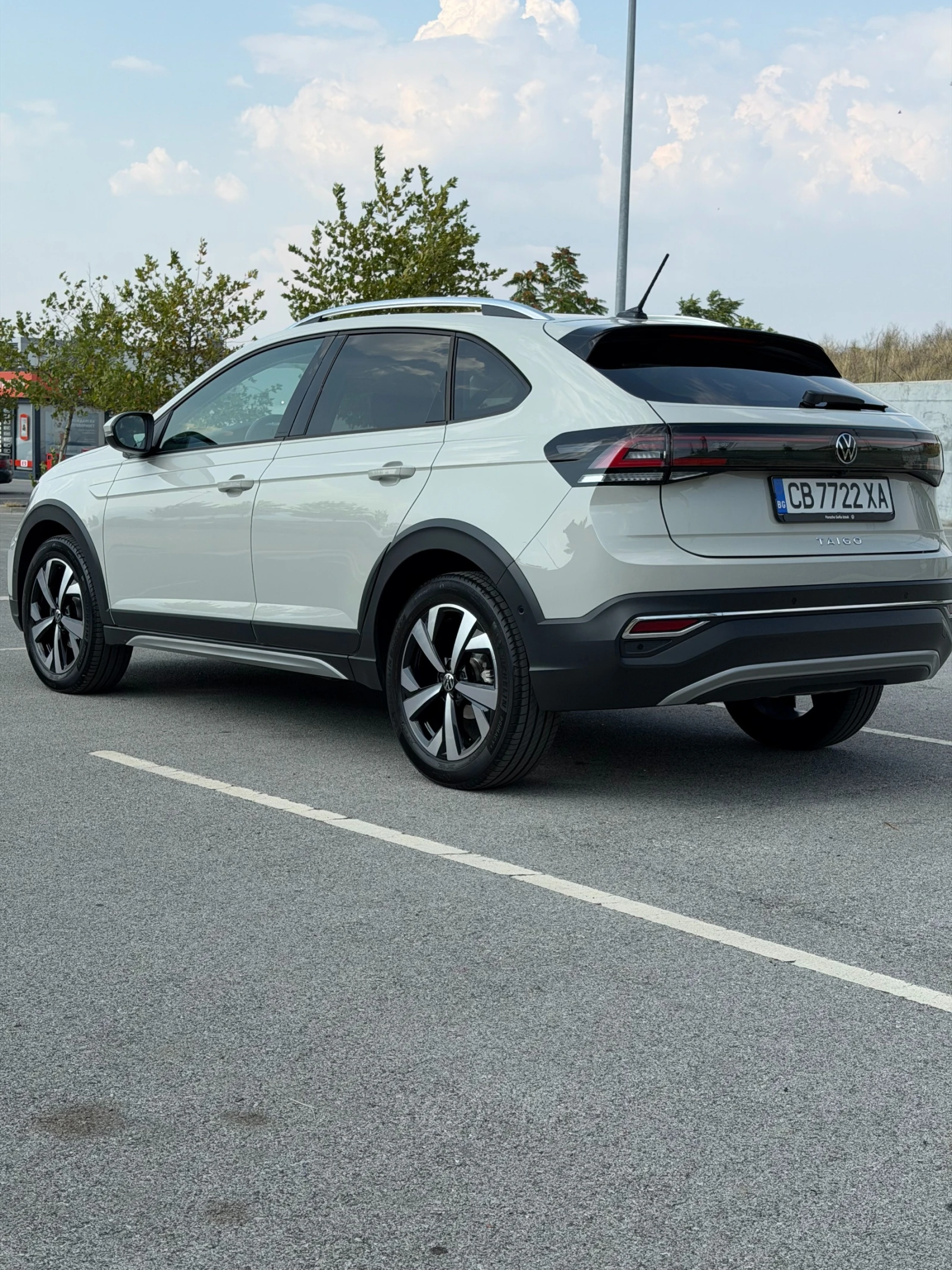 VW Taigo, снимка 4 - Автомобили и джипове - 55771485