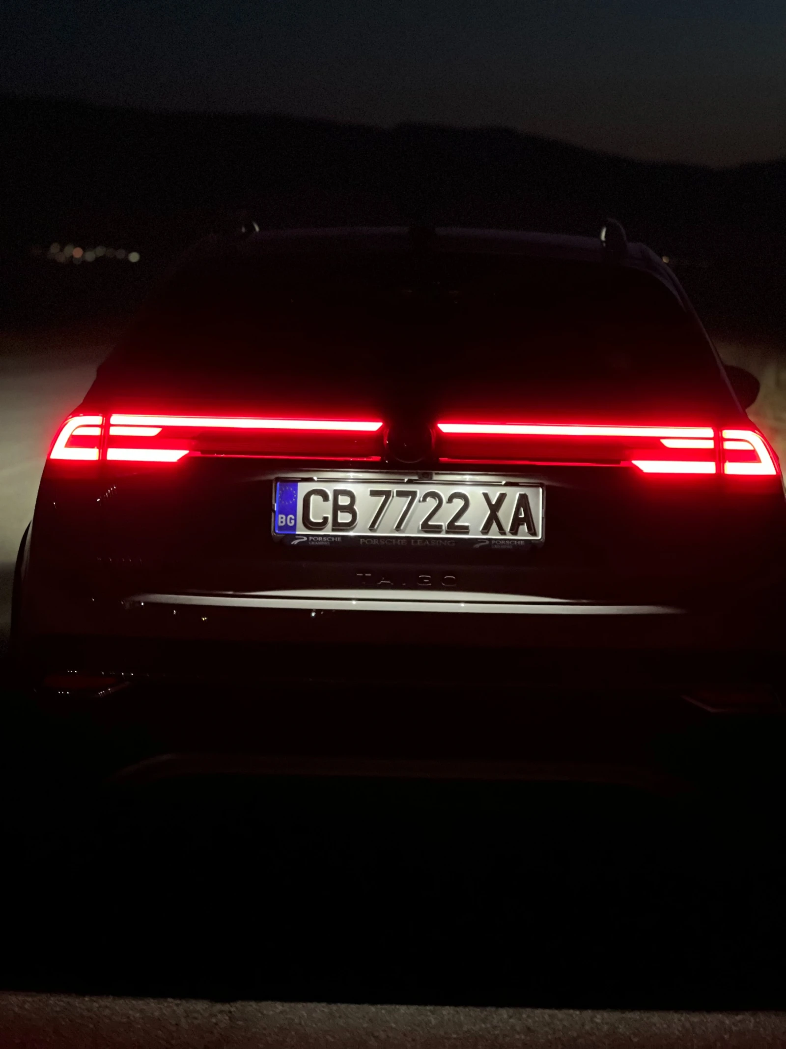 VW Taigo, снимка 9 - Автомобили и джипове - 55771485