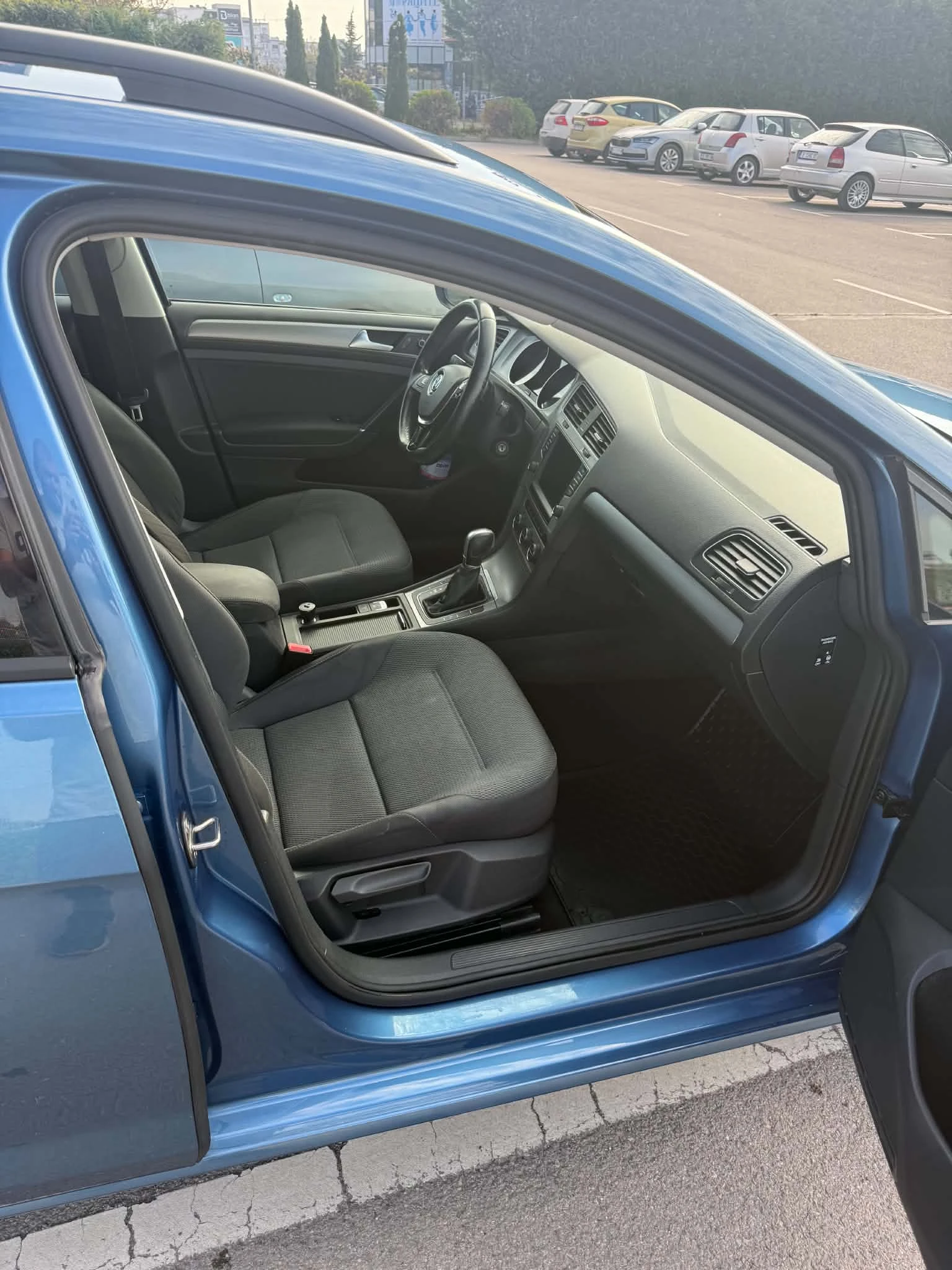 VW Golf Variant, снимка 7 - Автомобили и джипове - 56684665