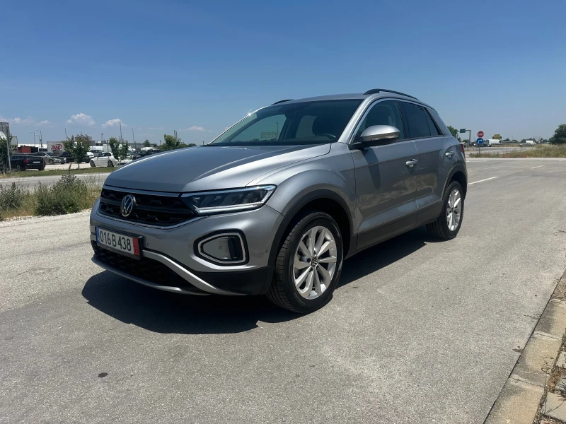 VW T-Roc 1.5 TSI DSG, снимка 2 - Автомобили и джипове - 50703037