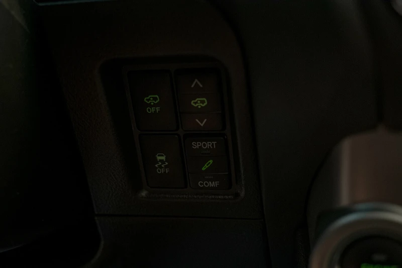 Toyota Land cruiser J150/3.0D-4D/60Anniversary/Камера/Подгрев/Luxury, снимка 15 - Автомобили и джипове - 51450825