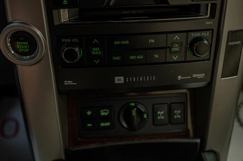 Toyota Land cruiser J150/3.0D-4D/60Anniversary/Камера/Подгрев/Luxury, снимка 13 - Автомобили и джипове - 51450825