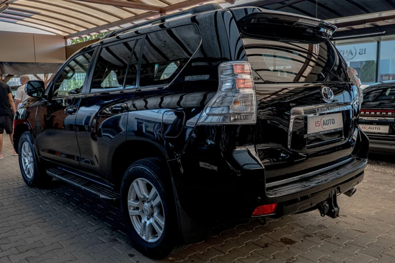 Toyota Land cruiser J150/3.0D-4D/60Anniversary/Камера/Подгрев/Luxury, снимка 6 - Автомобили и джипове - 51450825