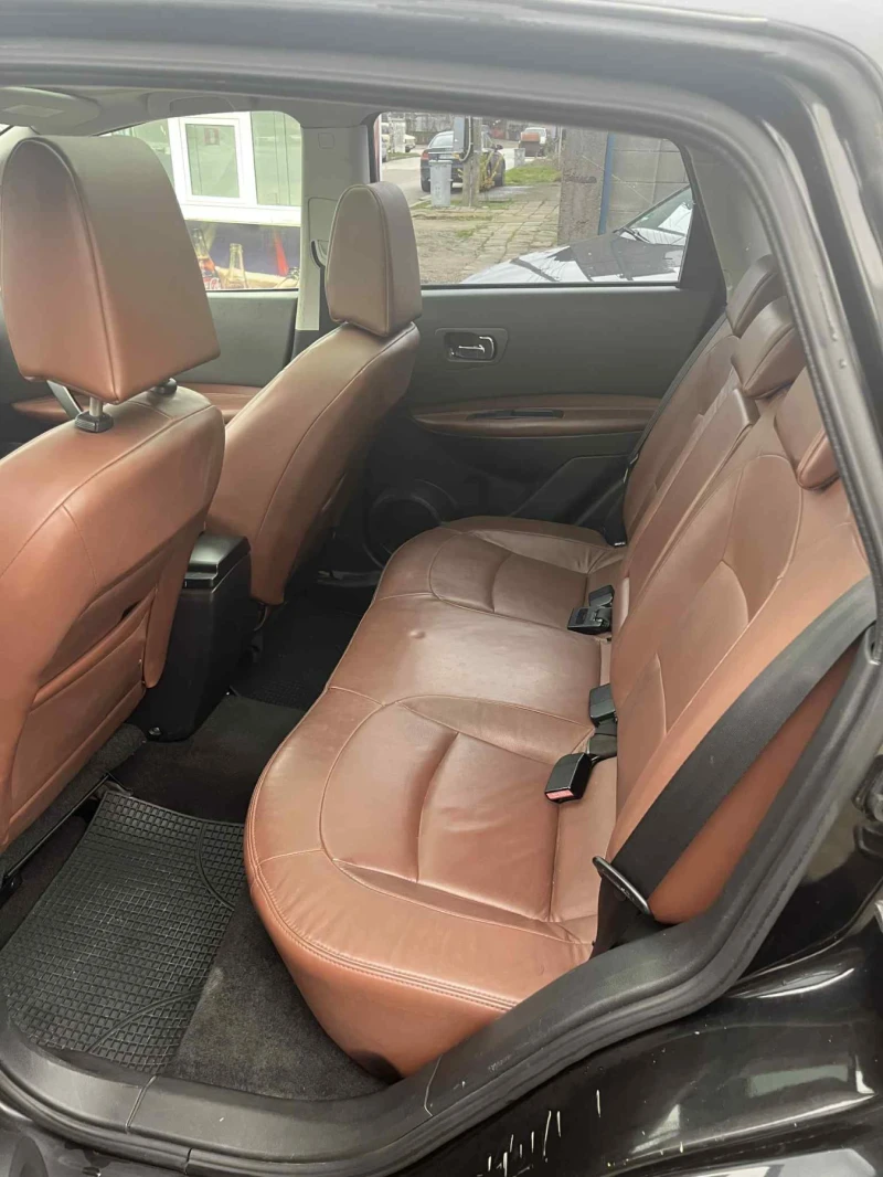 Nissan Qashqai АВТОМАТ 4Х4, снимка 9 - Автомобили и джипове - 52749143