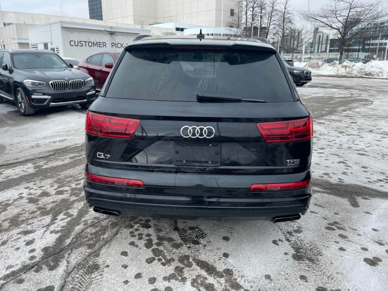Audi Q7 Progressiv  CARFAX, снимка 4 - Автомобили и джипове - 53391777