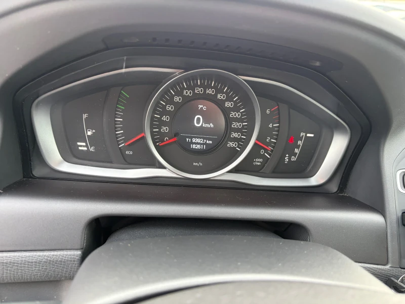 Volvo XC60 2.4D4-163k.c.Momentum 4WD /182000km./, снимка 11 - Автомобили и джипове - 53430298