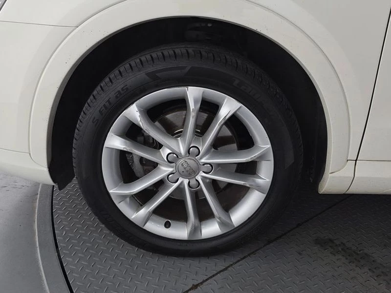 Audi Q3 * 2.0TDI* QUATTRO* ЦЕНАДОБГ!, снимка 5 - Автомобили и джипове - 55643202