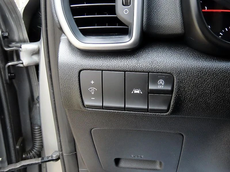 Kia Sportage 1.6 136 hp Automatic, снимка 12 - Автомобили и джипове - 55739910