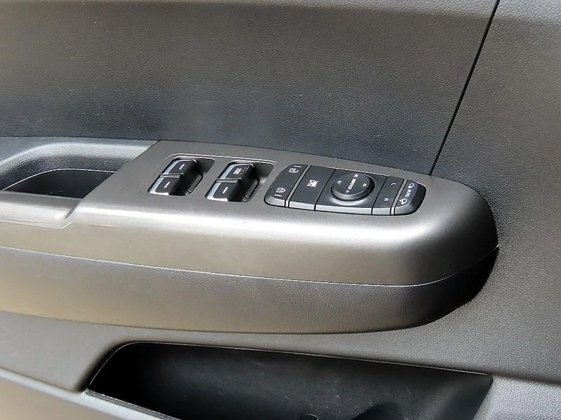 Kia Sportage 1.6 136 hp Automatic, снимка 11 - Автомобили и джипове - 55739910