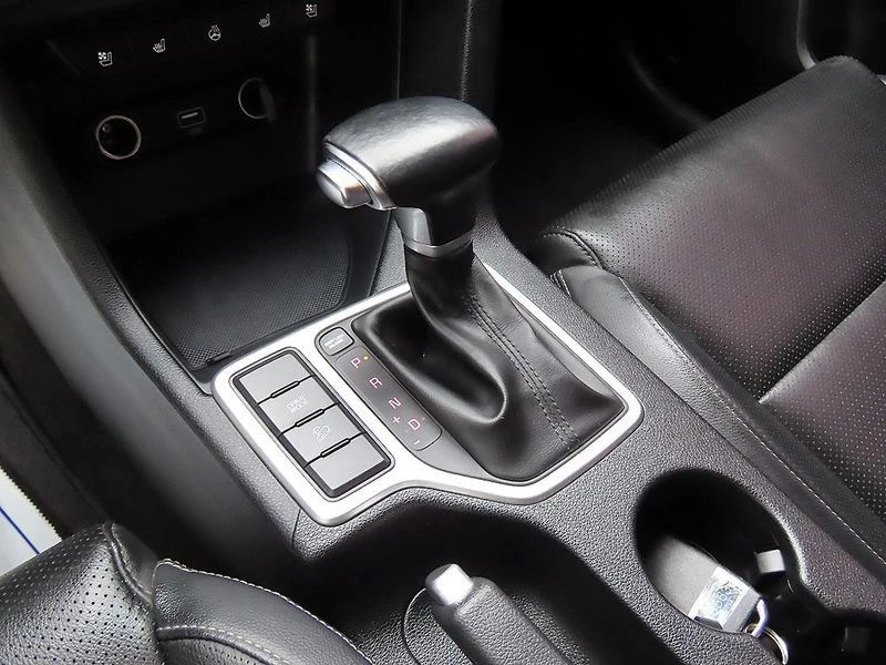 Kia Sportage 1.6 136 hp Automatic, снимка 10 - Автомобили и джипове - 55739910