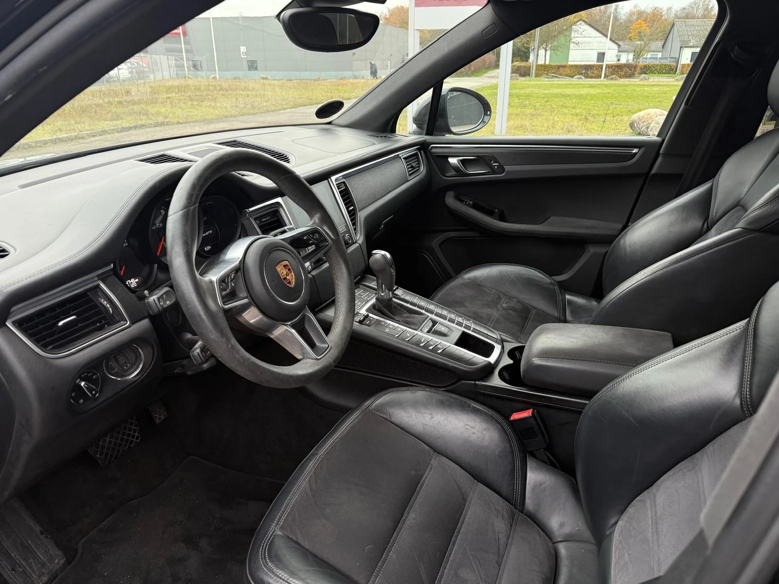 Porsche Macan  - изображение 10