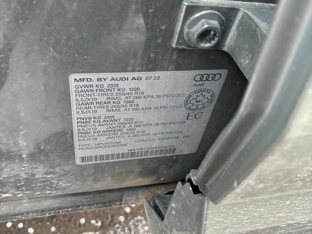 Audi Q3 2024 Technik * CARFAX * БЕЗ ПЪРВОНАЧАЛНА ВНОСКА - изображение 10