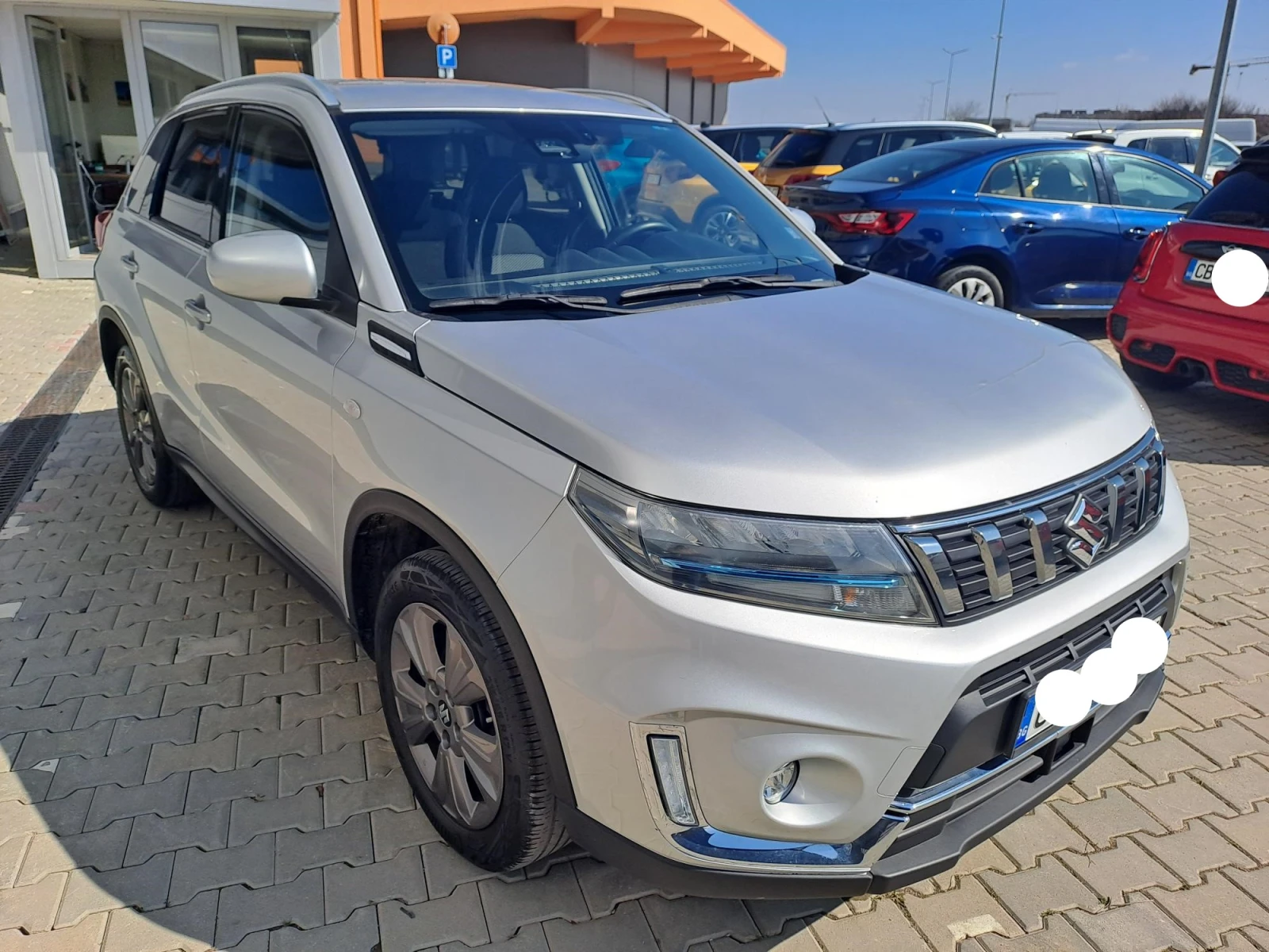 Suzuki Vitara 1.5 GL+ FULL HYBRID 4X4 AUTOMATIC AGS - изображение 3