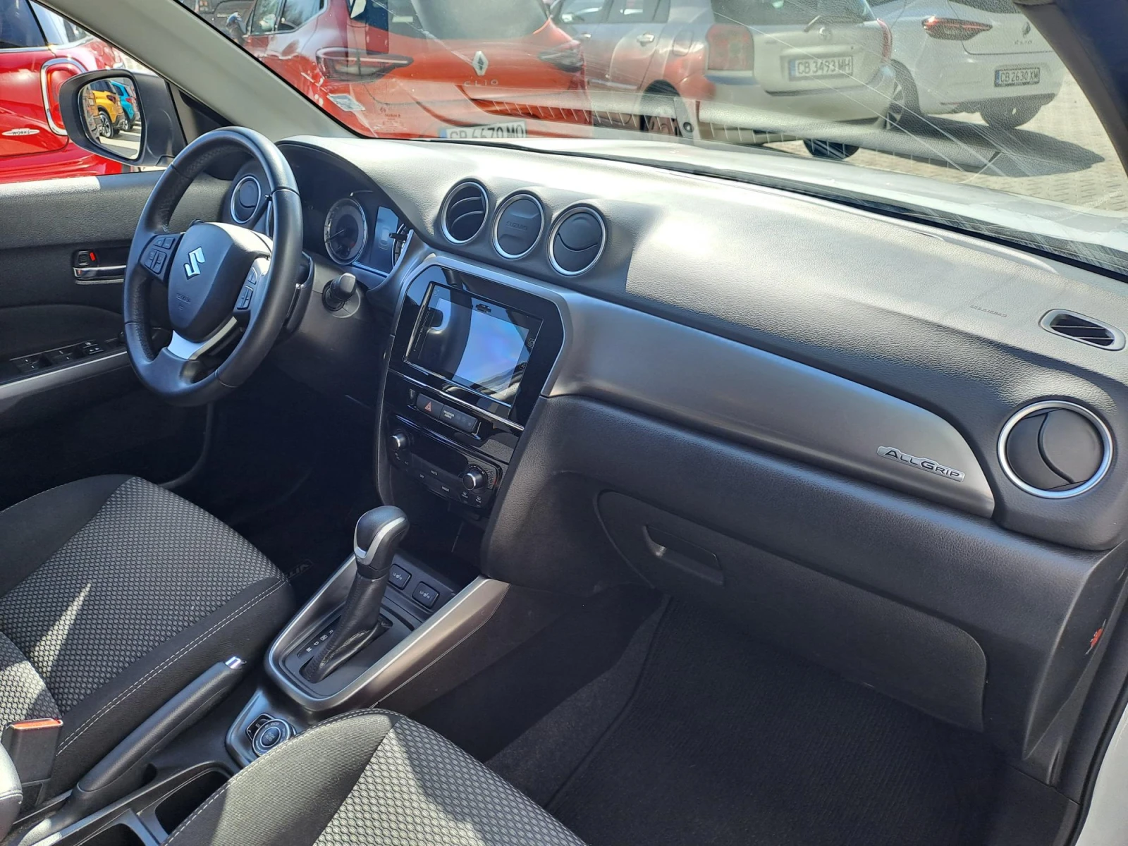 Suzuki Vitara 1.5 GL+ FULL HYBRID 4X4 AUTOMATIC AGS, снимка 12 - Автомобили и джипове - 53746142