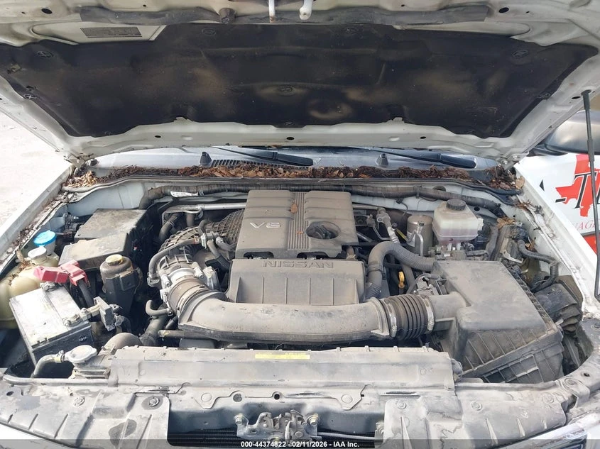 Nissan Frontier 3.8l King Cab S 4X2, снимка 10 - Автомобили и джипове - 53863294