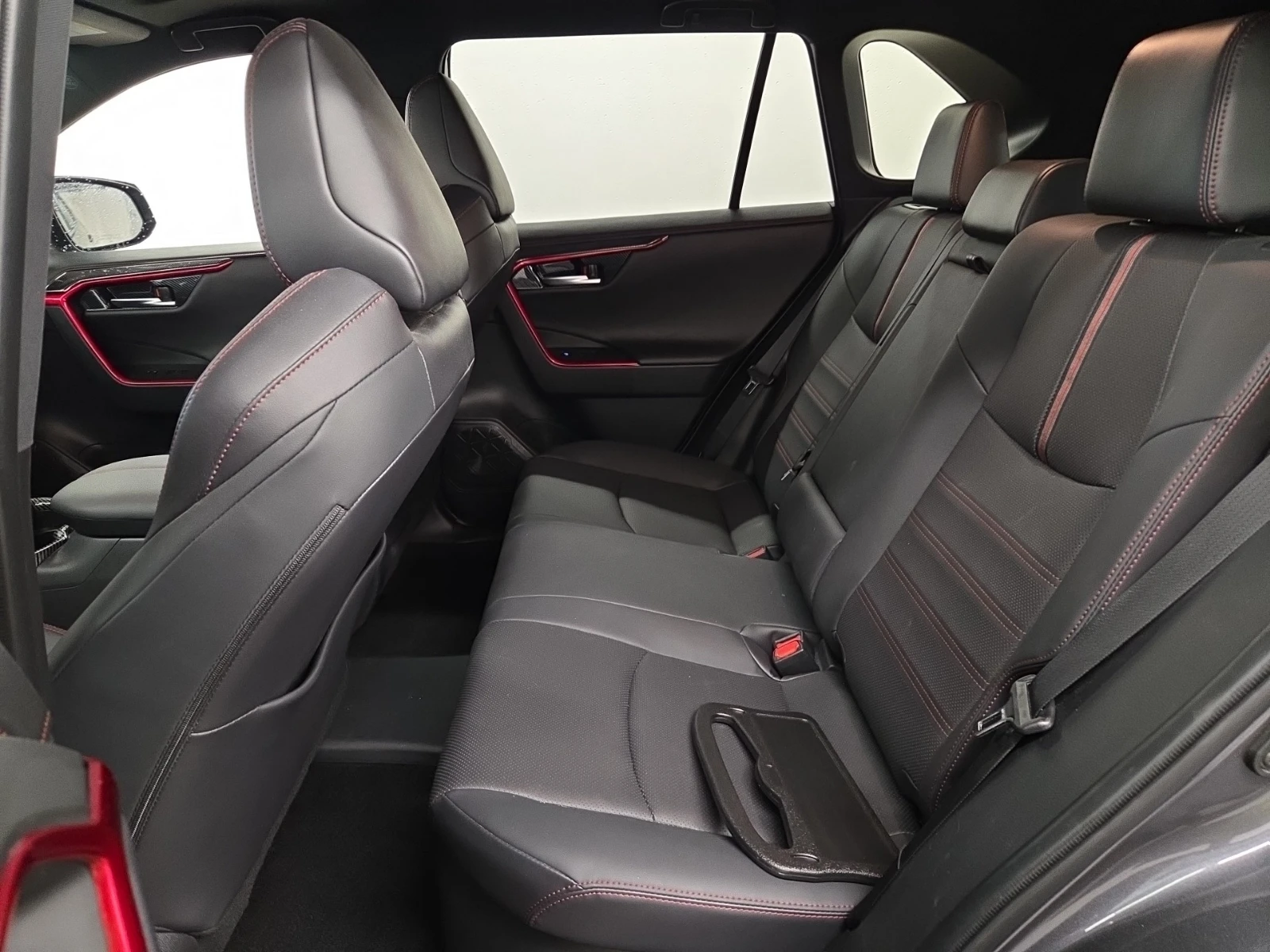 Toyota Rav4 PRIME, снимка 14 - Автомобили и джипове - 54994531