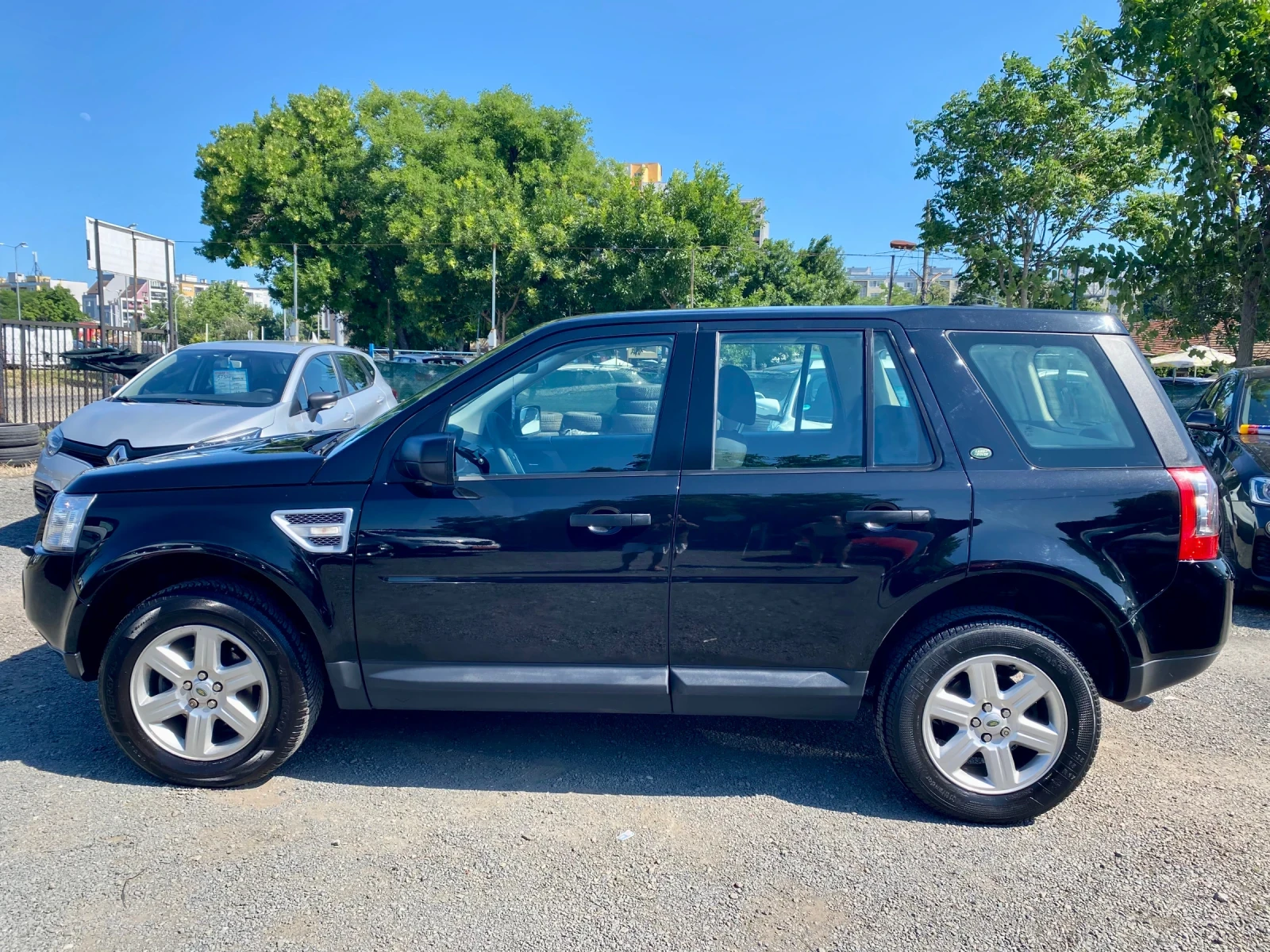 Land Rover Freelander, снимка 4 - Автомобили и джипове - 55015624