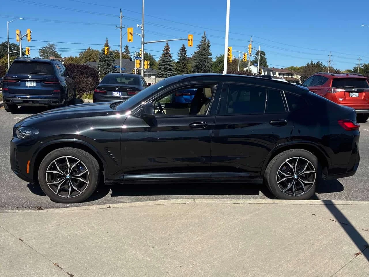 BMW X4 xDrive30i M SPORT | ГЛАВНО ПРЕДСТАВИТЕЛСТВО НА BMW, снимка 3 - Автомобили и джипове - 56231572
