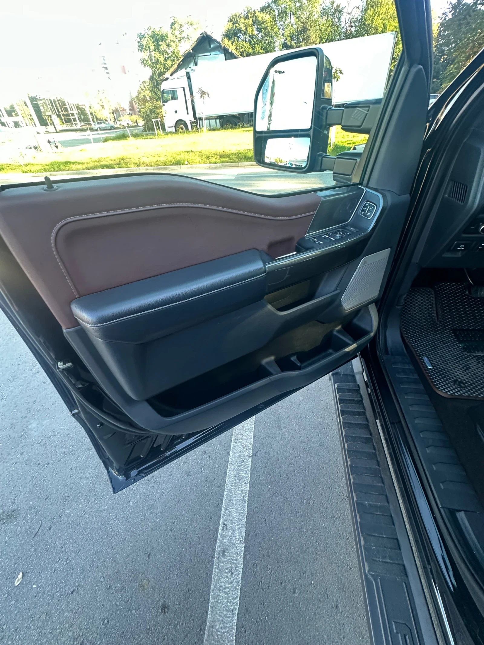 Ford F150 5.0 Lariat, снимка 12 - Автомобили и джипове - 56277678