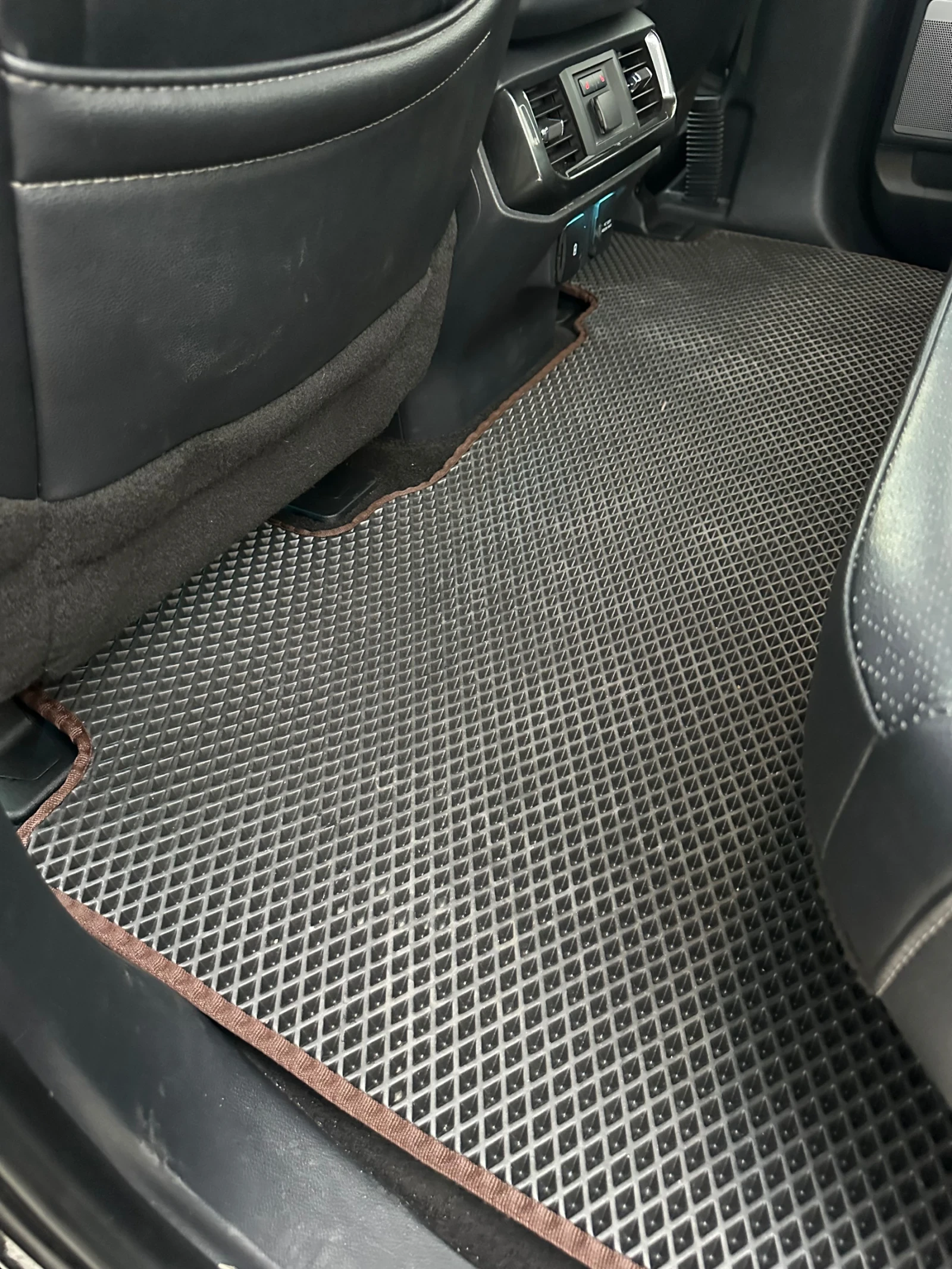 Ford F150 5.0 Lariat, снимка 9 - Автомобили и джипове - 56277678