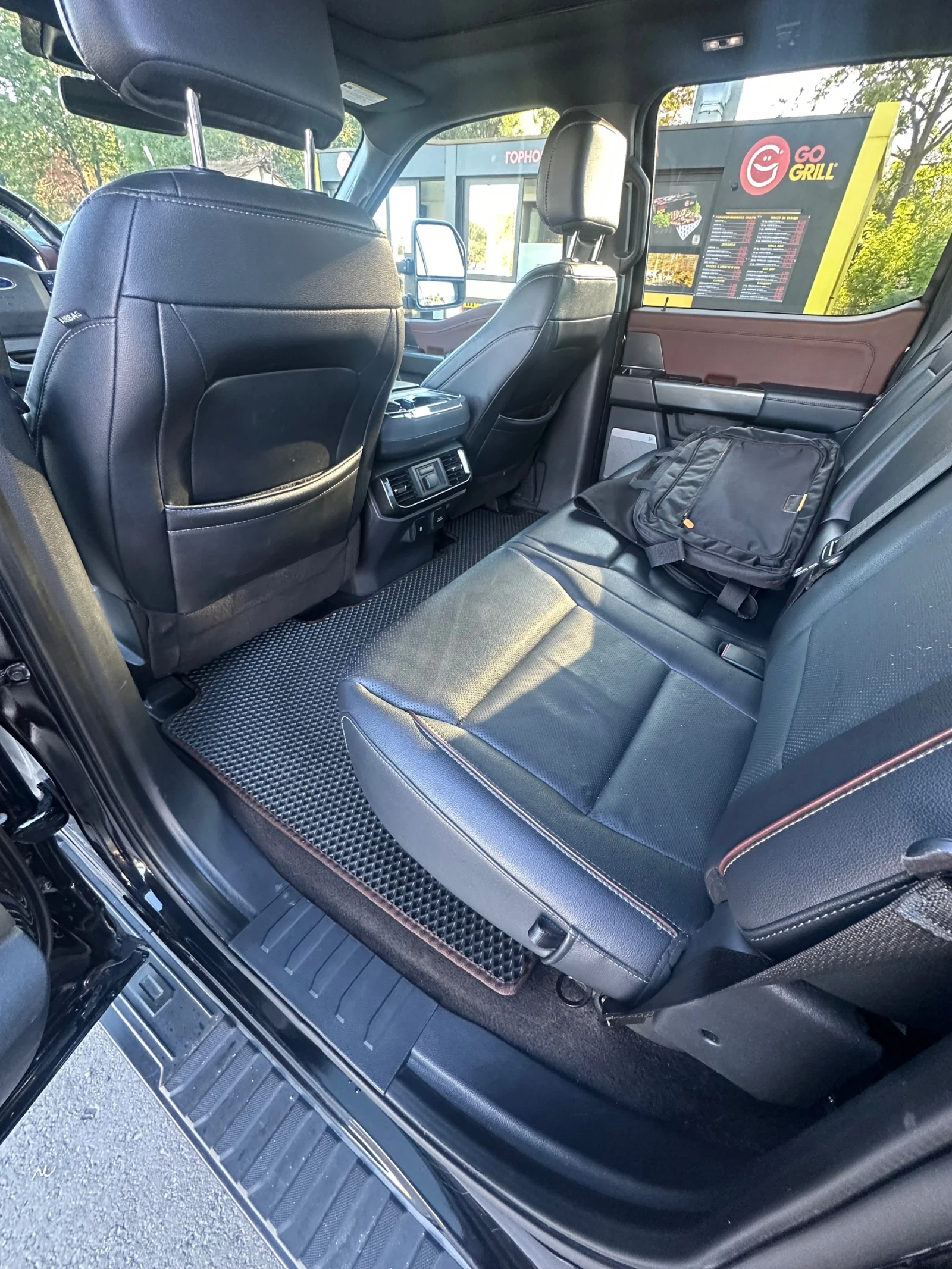 Ford F150 5.0 Lariat, снимка 4 - Автомобили и джипове - 56277678