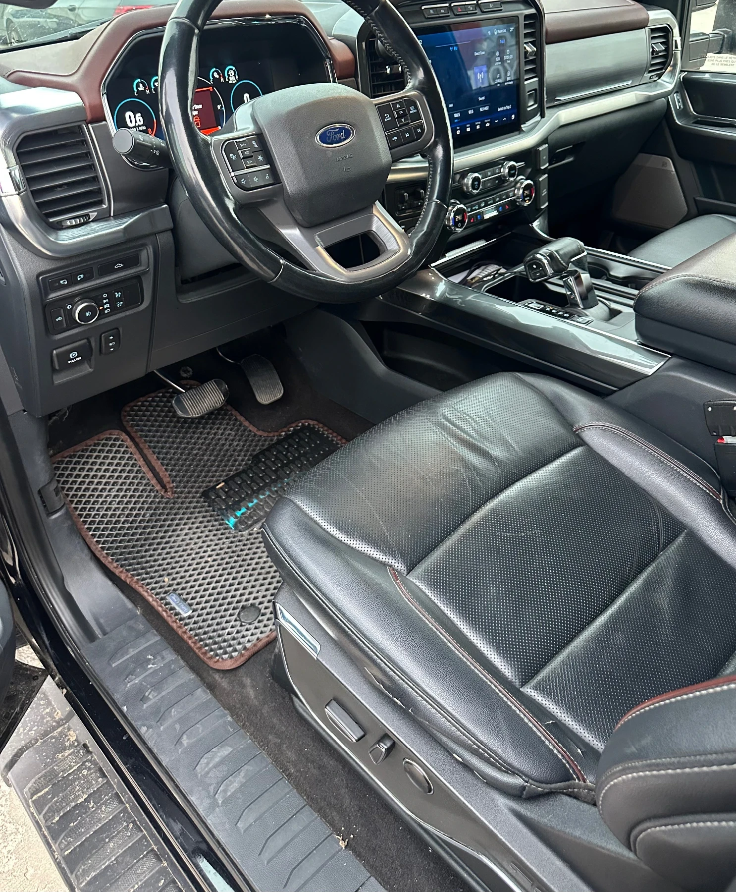 Ford F150 5.0 Lariat, снимка 5 - Автомобили и джипове - 56277678