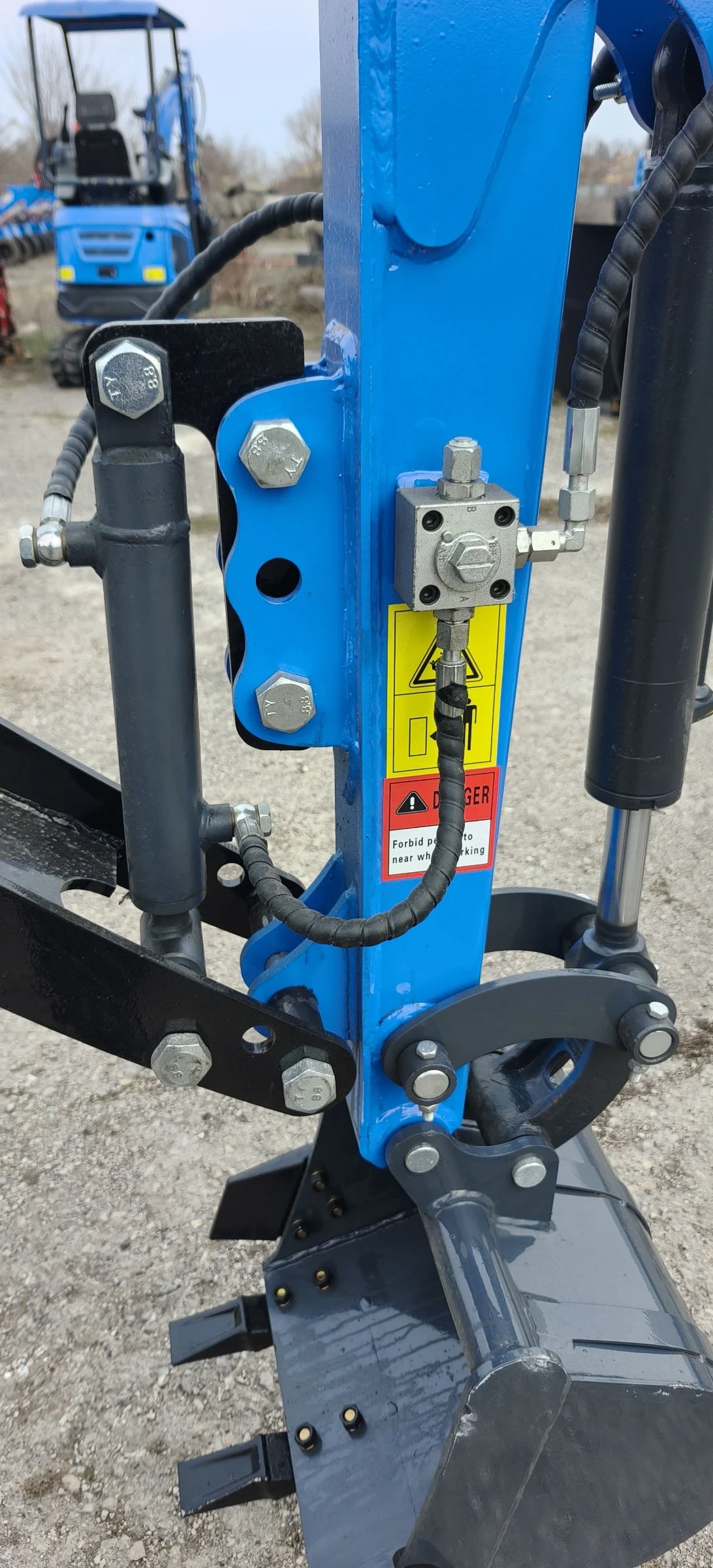 Багер Kubota VSN N-18  KUBOTA D722 НОВ 2026г. - изображение 4