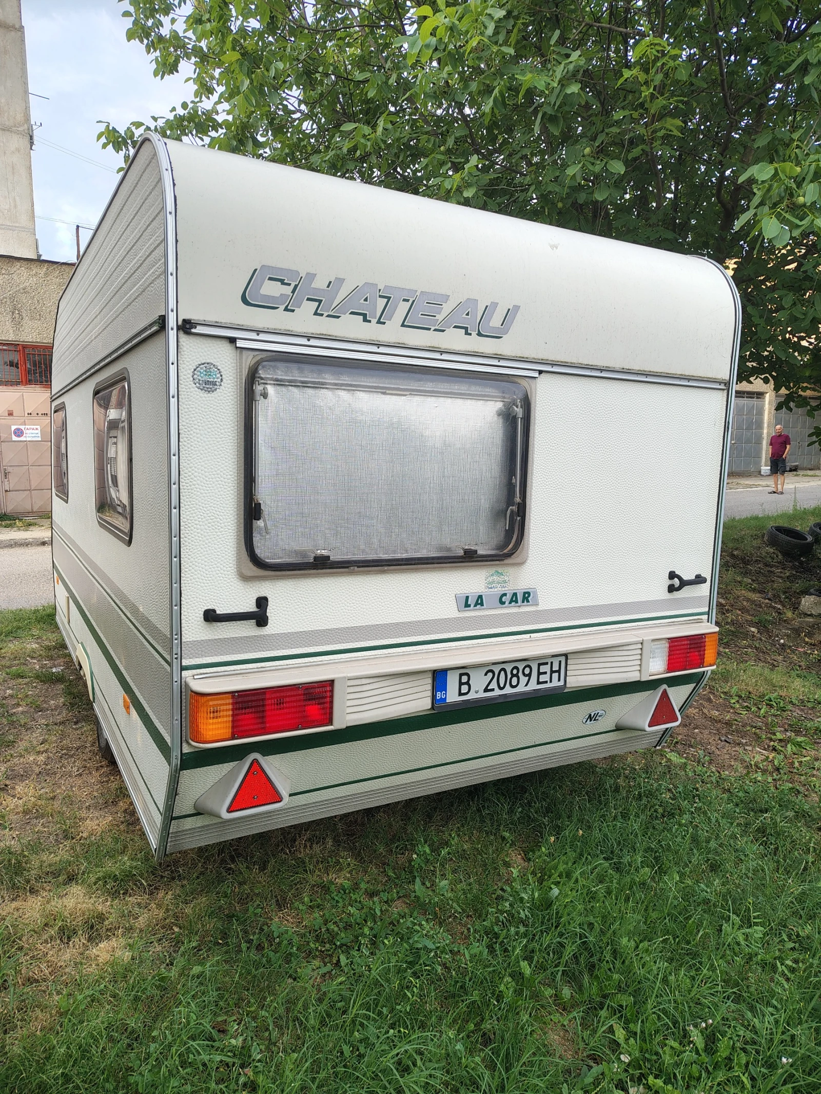 Каравана Chateau 380, снимка 10 - Каравани и кемпери - 55713530