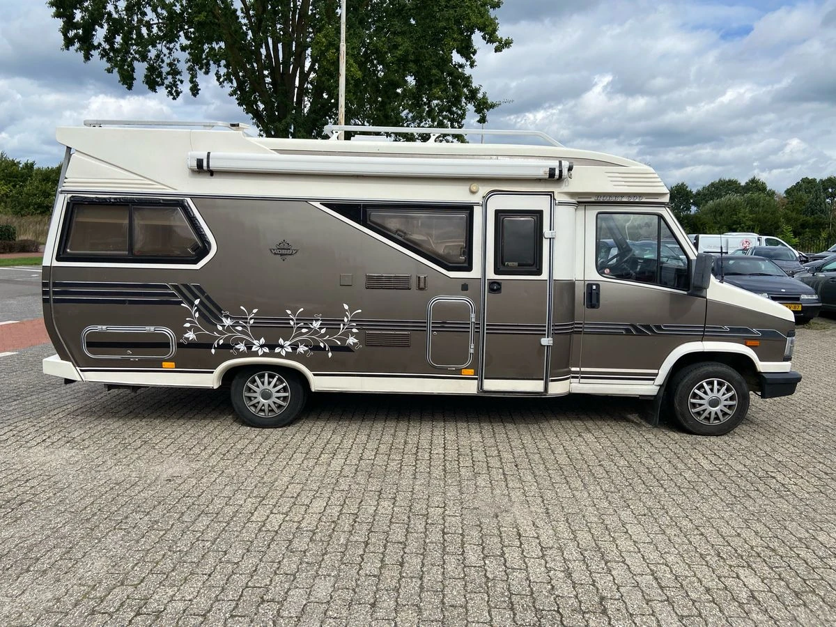Кемпер Peugeot  J5 2.5 Diesel 1800 Hobby 600:, снимка 3 - Каравани и кемпери - 55895913