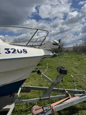 Моторна яхта Quicksilver 500, снимка 2