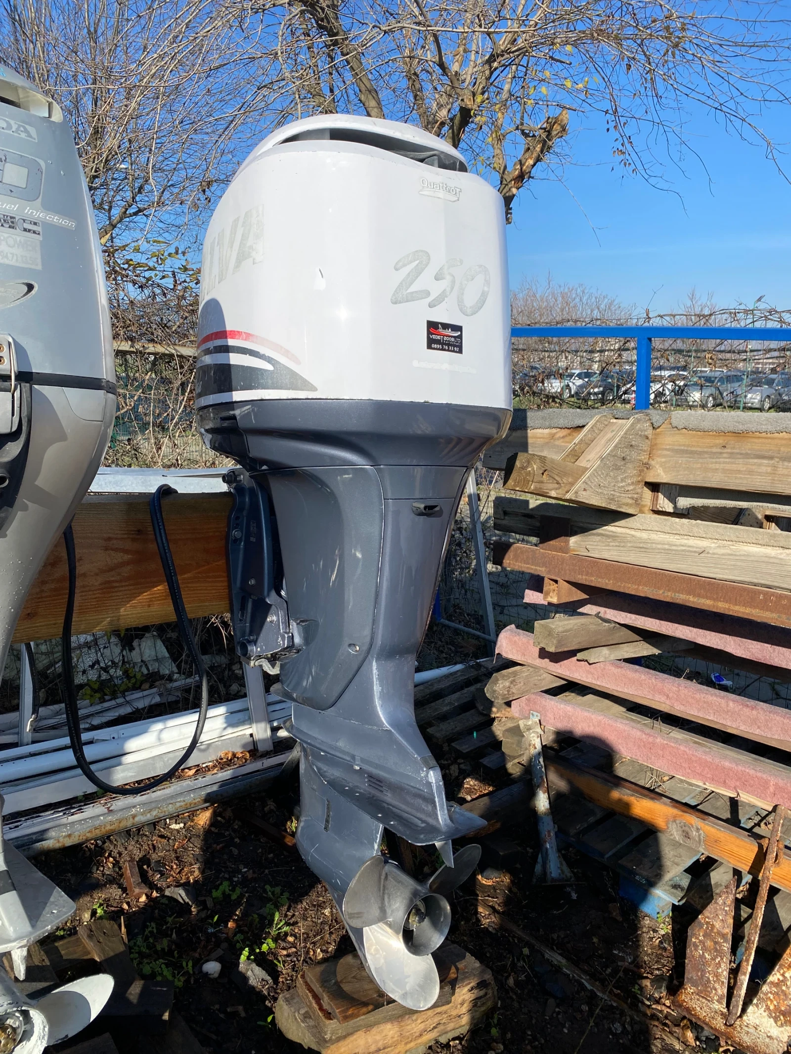 Извънбордов двигател Yamaha F250 - изображение 7
