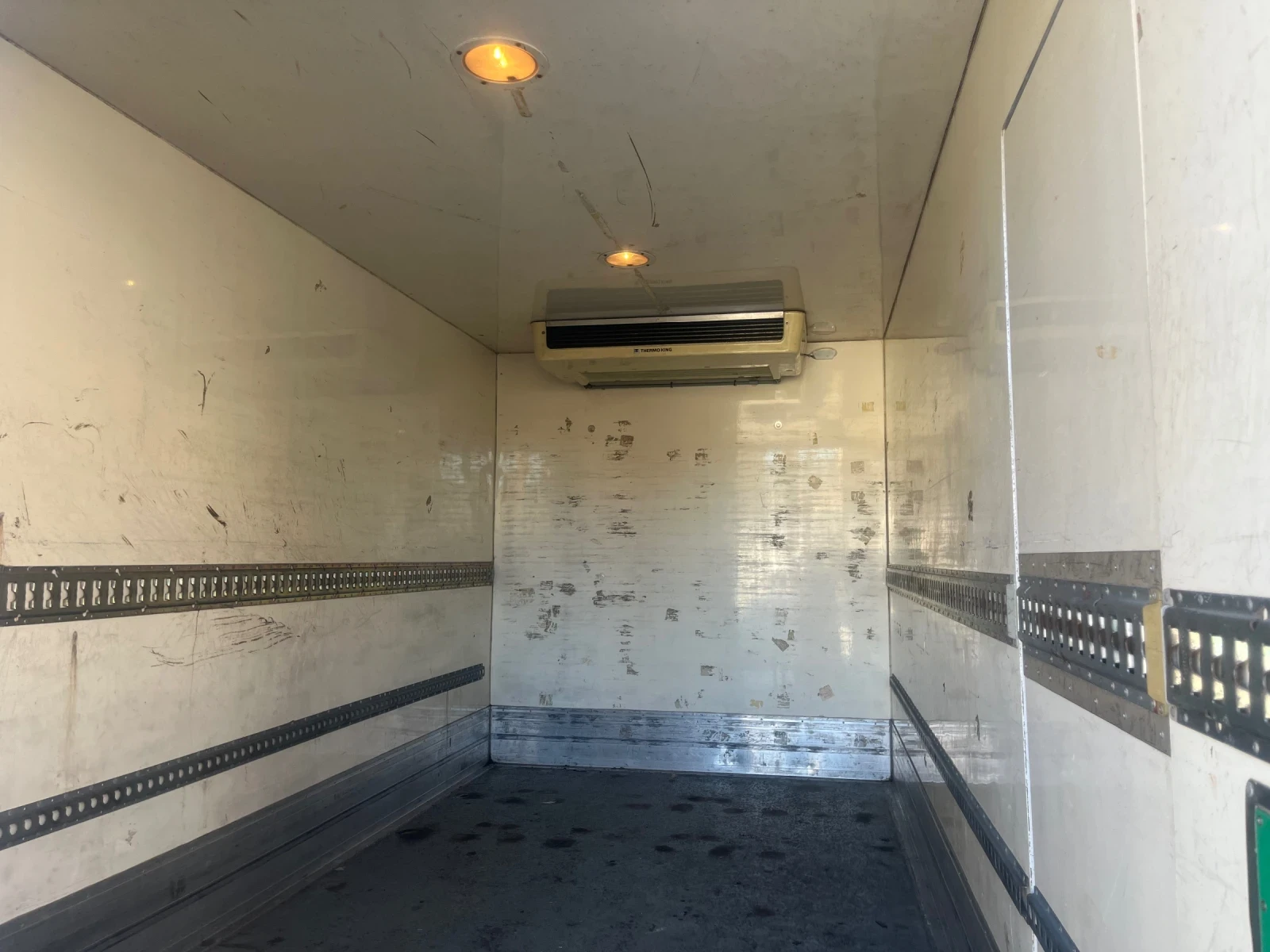   BULL TRAILERS | Mobile.bg   5