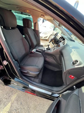 Peugeot 5008 2.0 HDI150кн, 7 места, сервизна книжка, DVD, снимка 13