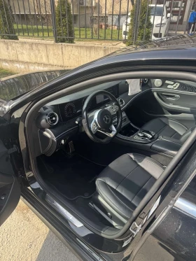 Mercedes-Benz E 220 W-213 AMG-LINE, снимка 6