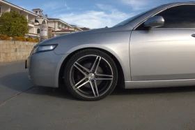 Honda Accord 2.4 i-vtec | РЕАЛНИ КИЛОМЕТРИ | СЕРВИЗНА ИСТОРИЯ  - 9400 лв. / 4806.14 € - 81633962 4