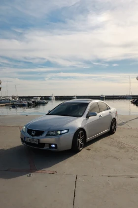 Honda Accord 2.4 i-vtec | РЕАЛНИ КИЛОМЕТРИ | СЕРВИЗНА ИСТОРИЯ  - 9400 лв. / 4806.14 € - 81633962 2