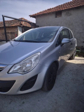 Opel Corsa Бензин - 2500 € / 4889.57 лв. - 82920978 3