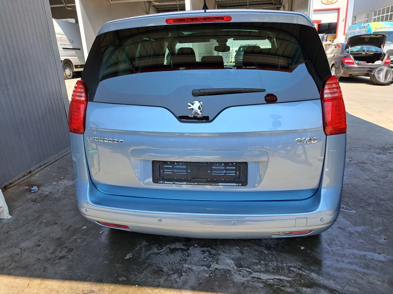 Peugeot 5008 1.6 HDI* PANORAMA* HEAD UP* NAVI* DVD* TOP, снимка 6 - Автомобили и джипове - 42858791