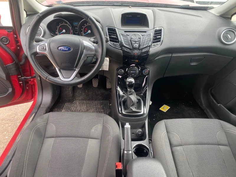 Ford Fiesta 1.0 EcoBoost, снимка 7 - Автомобили и джипове - 44994907