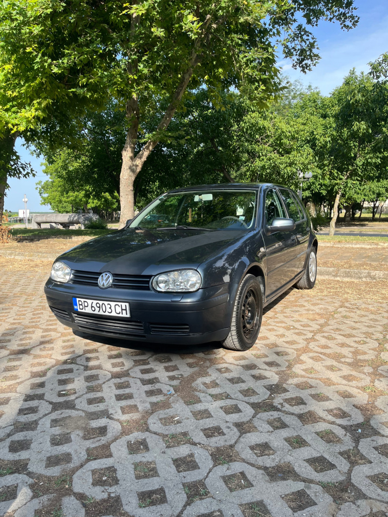 VW Golf 1.9 TDI, снимка 1 - Автомобили и джипове - 46432044